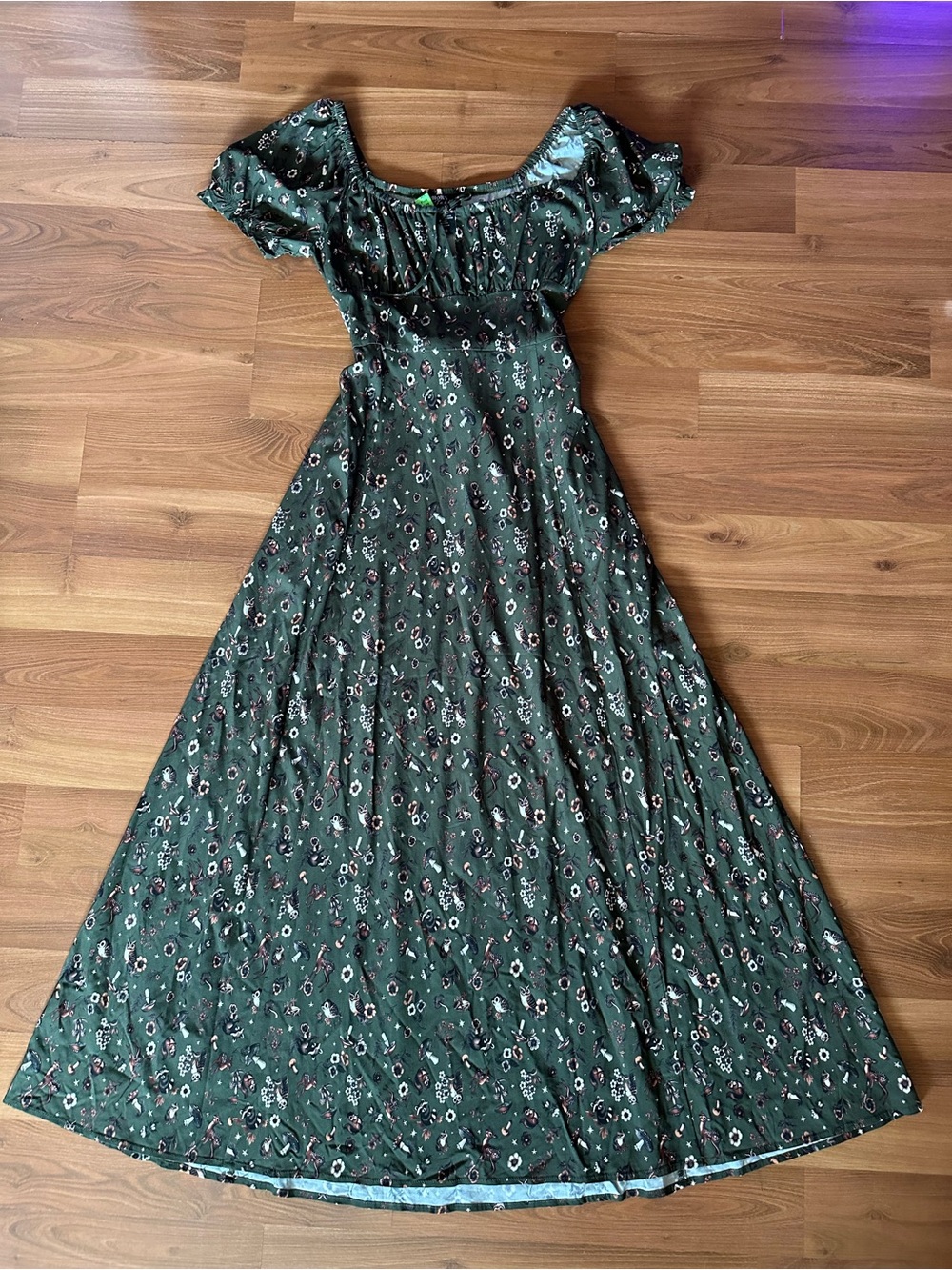 Hot Topic Green Thorn & Fable Woodland Creature Floral Maxi Dress
